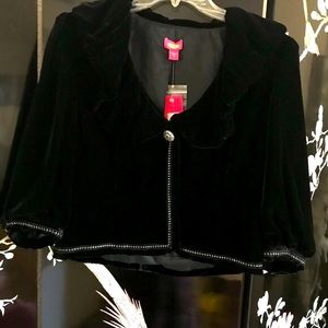 🐼Black velvet jacket.NWT